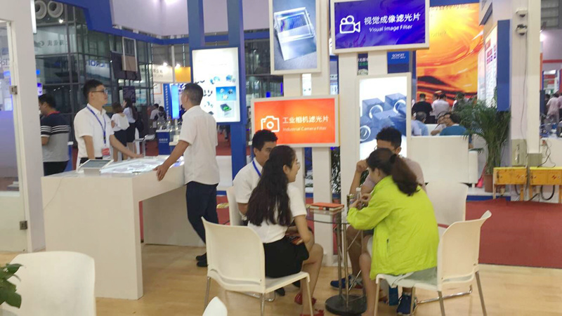 1505125858523796.jpg 濾光片的作用